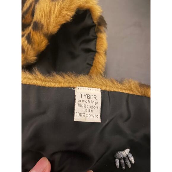 La Maison de la Fausse Fourrure Wrap Scarf Faux Fur Cheetah Old Money Mob Wife - Picture 3 of 7